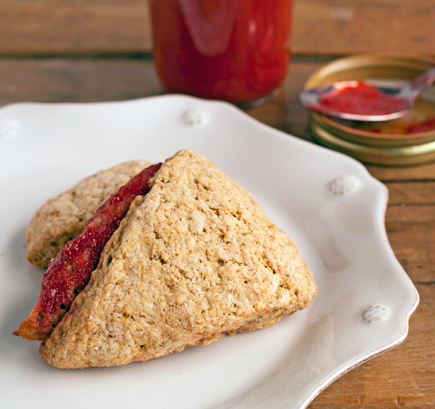 strawberry rhubarb scones strawberry rhubarb scones