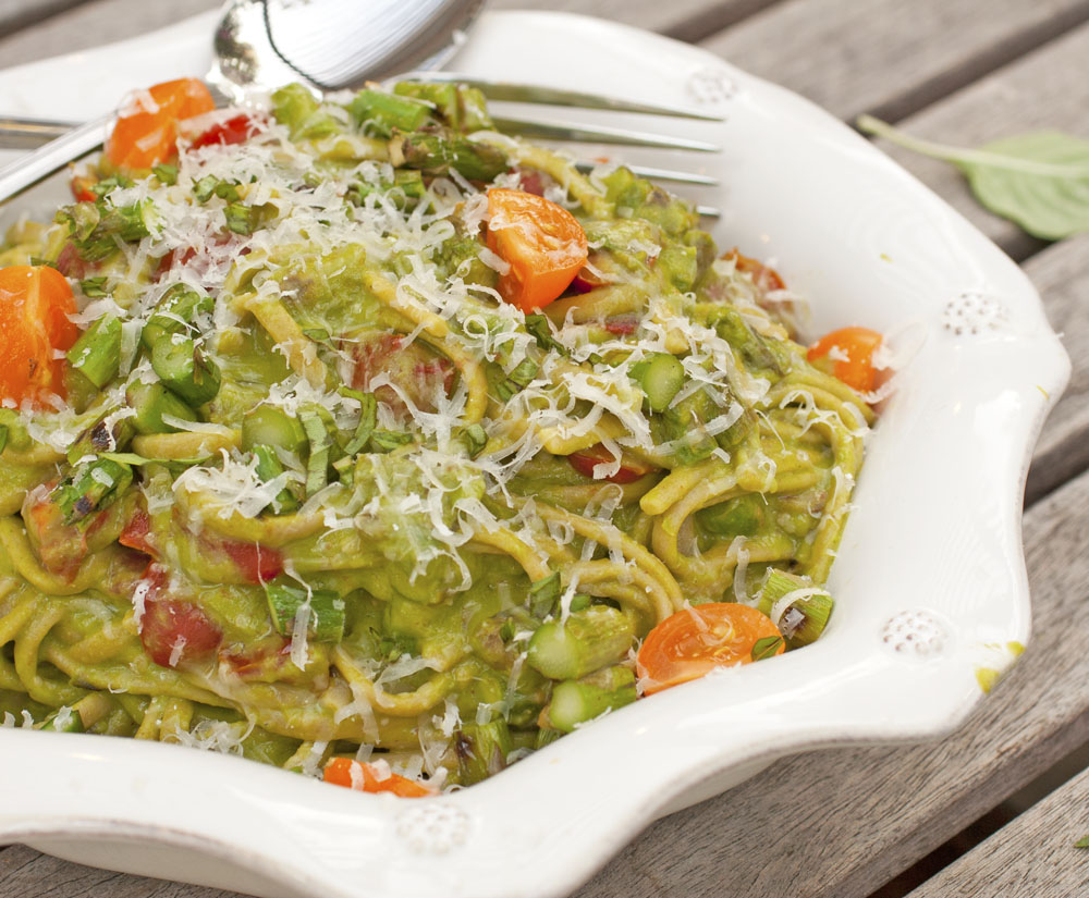 Linguine with Avocado + Arugula Pesto | Plum Pie